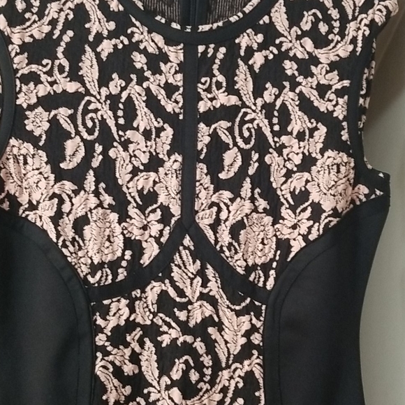 AX Paris - Picture 2 of 4